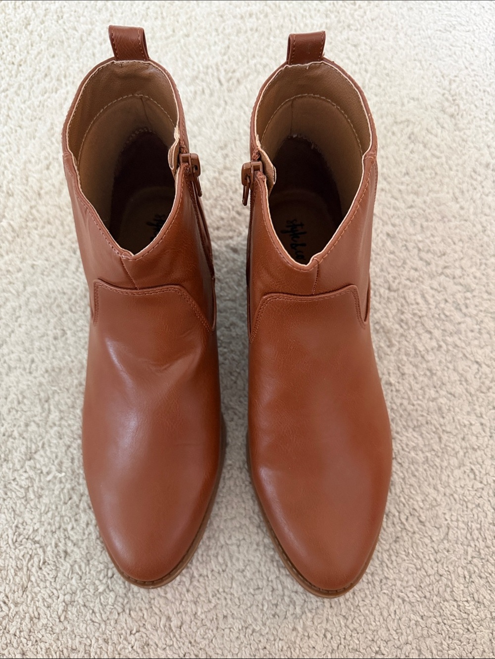 NWOT Style & Co. Memphyss Tan Pointed Toe Ankle Booties